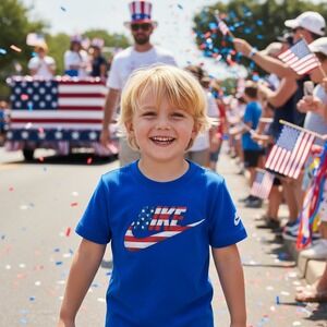 Boy's Nike Patriotic Graphic‎ Tee Game Royal Blue Red White 4 USA Flag Stars